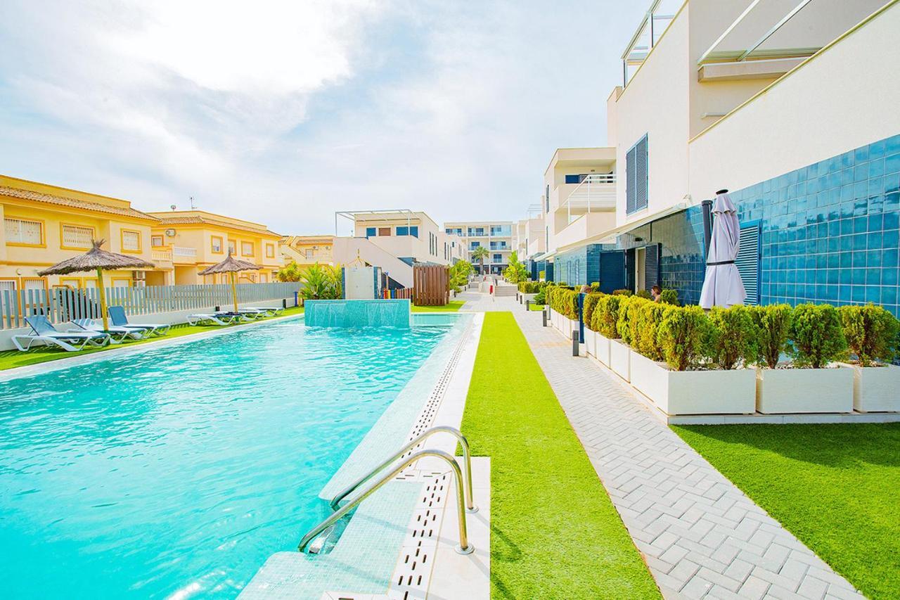 210 New Mar Pool - Alicante Holiday Villamartin  Buitenkant foto